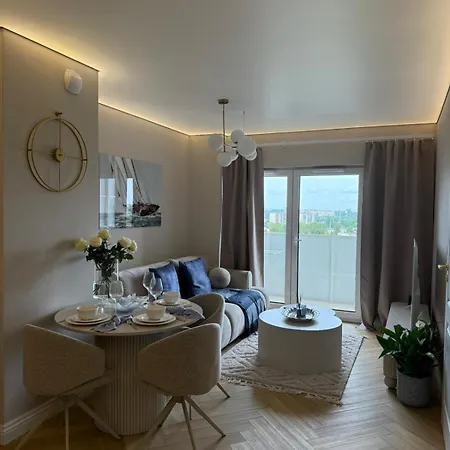 Agosto Sky Premium Manufaktura Parking Gratis Fv Apartment Lodz