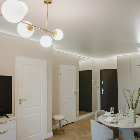 Agosto Sky Premium Manufaktura Parking Gratis Fv * Lodz