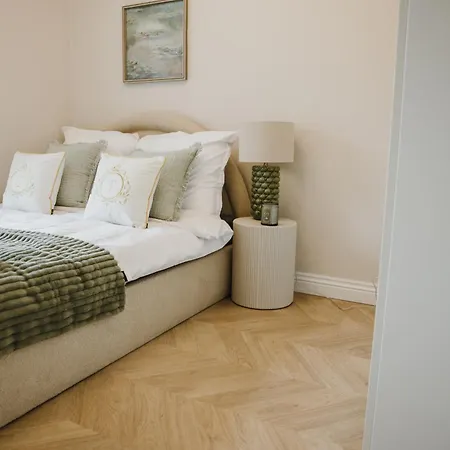 Agosto Sky Premium Manufaktura Parking Gratis Fv * Lodz