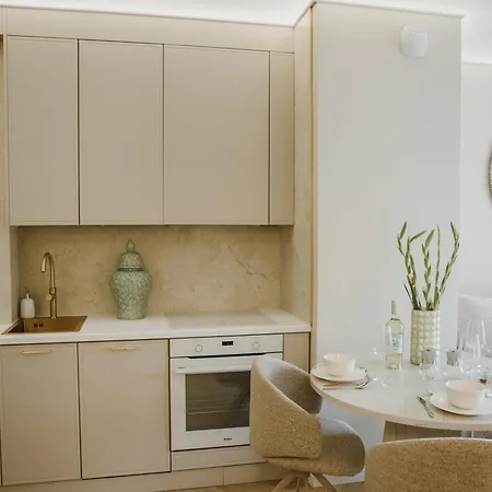 Agosto Sky Premium Manufaktura Parking Gratis Fv Apartment *