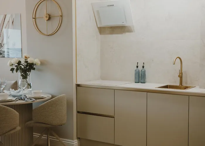 Agosto Sky Premium Manufaktura Parking Gratis Fv Łódź